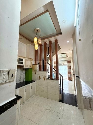 Nhà 1 Trệt 1 lầu 2PN hẻm 1358 Quang Trung