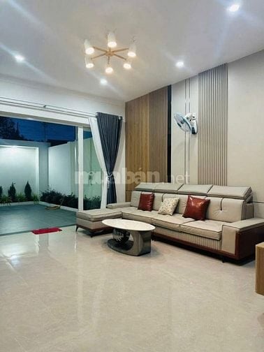 Chính chủ ra gấp nhà đường Nơ Trang Long, Bình Thạnh, giá 2tỷ740