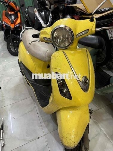 em cần bán xe aitila thắng đia 2010 giấy tờ đầy đủ