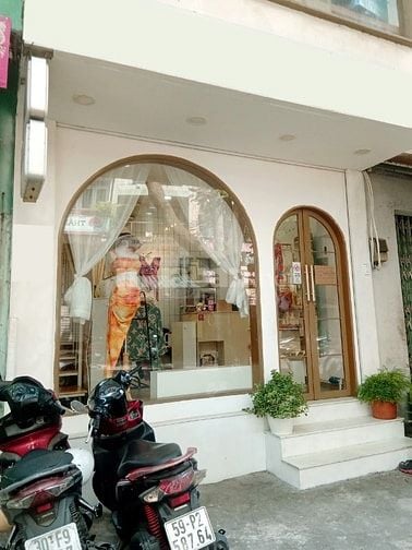 Cho thuê mặt tiền đường 1 trệt 1 lầu Quận 3