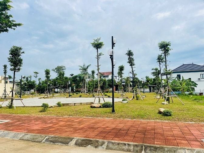 ĐẤT PHỐ🔥Tam Giác Kết Nối Trung Tâm Mới 2 Phường Lớn Phổ Yên