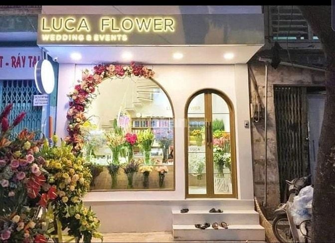 Cho thuê mặt tiền đường 1 trệt 1 lầu Quận 3