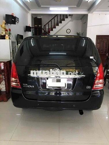 Xe Innova rất đẹp,xe gia đình sử dụng