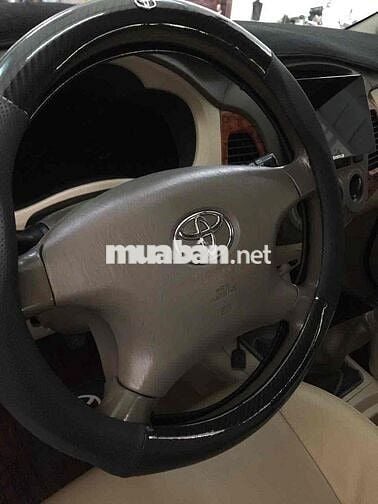 Xe Innova rất đẹp,xe gia đình sử dụng