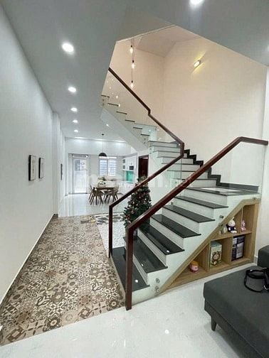 Nhà Trần Minh Quyền, 3tỷ8 thương lượng, 1T2L, chính chủ rao bán, SHR.