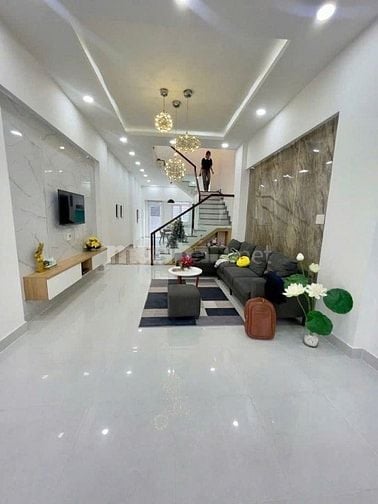 Nhà Trần Minh Quyền, 3tỷ8 thương lượng, 1T2L, chính chủ rao bán, SHR.
