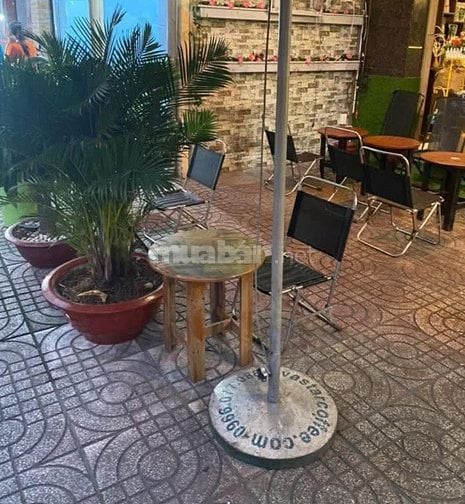 Sang góc quán coffee Quận Tân Phú - Khách đông