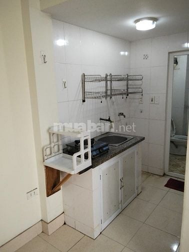 Gia đình có căn hộ cho thuê nhà 2 mặt ngõ thoáng mát và đã đây đủ tiện