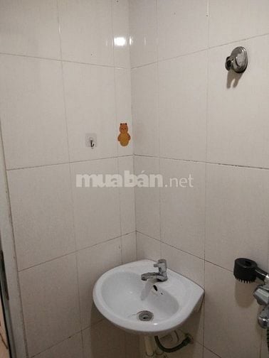 Gia đình có căn hộ cho thuê nhà 2 mặt ngõ thoáng mát và đã đây đủ tiện