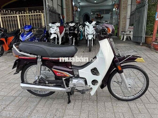 Dream II ( tem lửa ) xe đẹp dọn mới keng biển 67