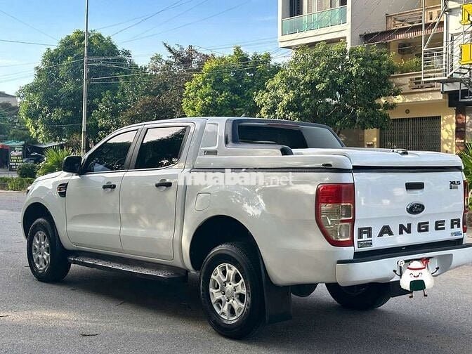 Ford Ranger 2021 XLS 4x2 AT nhập Thái Lan 1 chủ