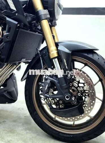 🥰 Tphcm ebán HondaCb650 zin mạnh full đồ chơi💕