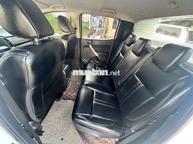 Ford Ranger 2021 XLS 4x2 AT nhập Thái Lan 1 chủ