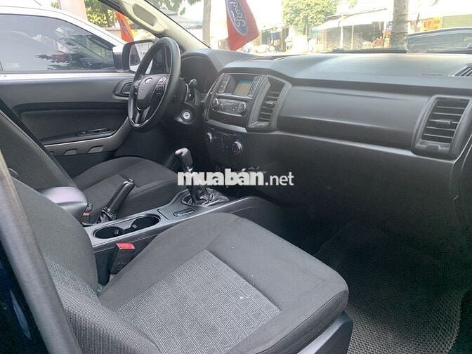 FORD RANGER SỐ SÀN 2018_XE GIA ĐÌNH 1 CHỦ FULL ĐỒ