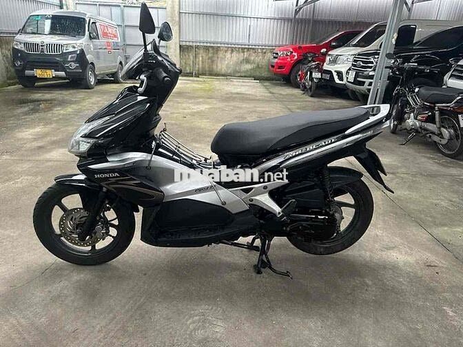 bán Airblade 110 Fi màu đen bạc đời 2009 bstp