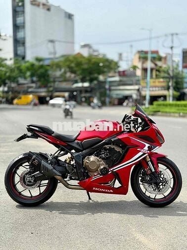 Honda CBR650r 2020 nhiều đồ chơi