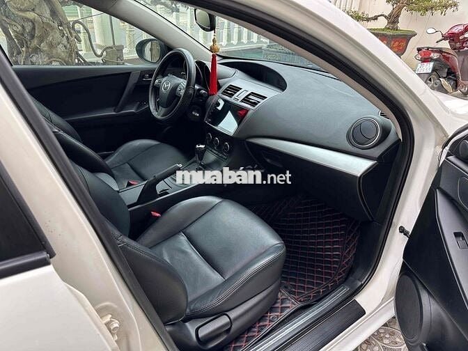 Mazda 3 2014 S 1.6 AT - 14000 km