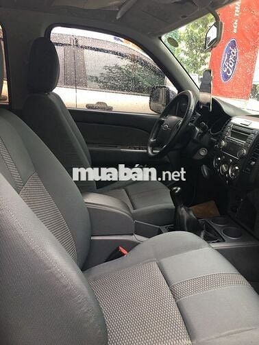 FORD EVEREST 2014 SỐ SÀN_1 CHỦ XE GIA ĐÌNH ĐI KỸ