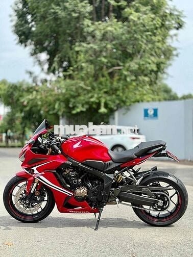Honda CBR650r 2020 nhiều đồ chơi
