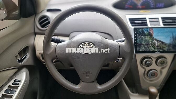 Toyota Yaris 2009 1.3 AT - 150000 km