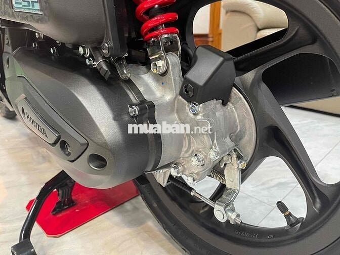 vision xám xi măng ĐK 24-7-25 SD 124km mới 99,9%