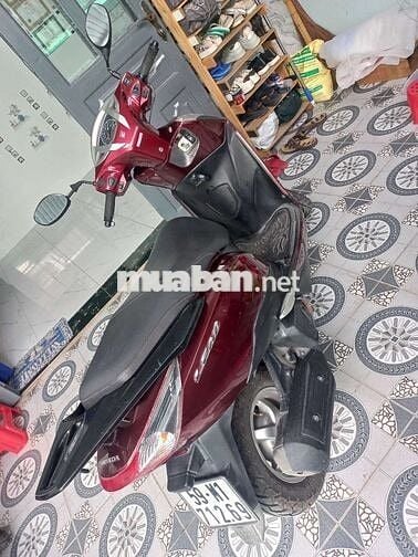 Xe Lead 2014 màu Đỏ BSTP, máy móc zin bao lợi xăng