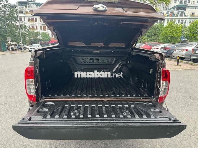 Nissan Navara 2015 VL 2.5 AT 4WD - 95000 km