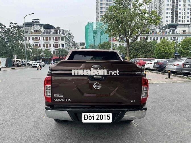 Nissan Navara 2015 VL 2.5 AT 4WD - 95000 km