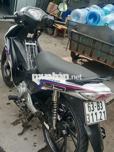 Suzuki axelo đời cao cavet vàng biển 63