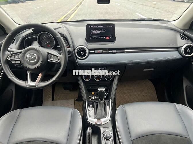Mazda 2 2021 Sport Luxury - 21000 km