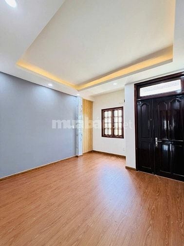 🏠 Hàn Hải Nguyên P1 Q11 – 70m² – 3,8 tỷ – Gần Đầm Sen dễ cho thuê