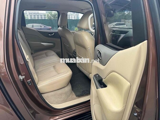 Nissan Navara 2015 VL 2.5 AT 4WD - 95000 km