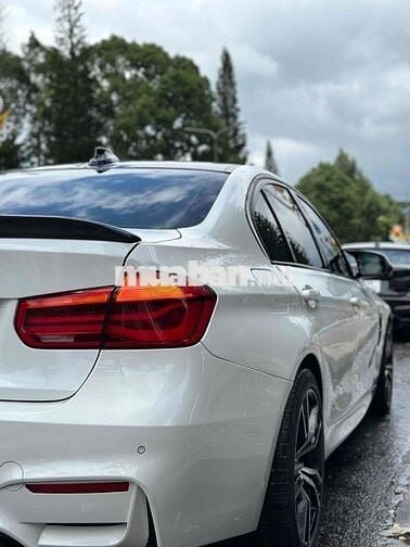 BMW 3 Series 2014 320i - 80000 km xe full đồ chơi