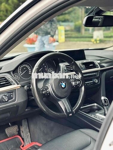 BMW 3 Series 2014 320i - 80000 km xe full đồ chơi