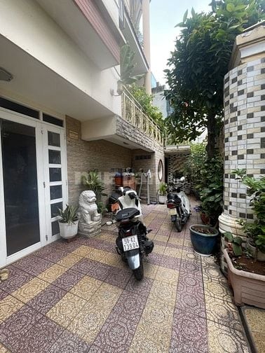 ✅ QUẬN 7 – BIỆT THỰ SIÊU RỘNG – 🏡 11x10m – 5 TẦNG - GIÁ CHỈ 13.75T