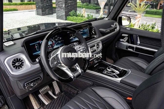 Mercedes Benz G63 AMG - 2023 5000 km Bank