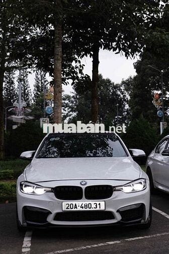 BMW 3 Series 2014 320i - 80000 km xe full đồ chơi