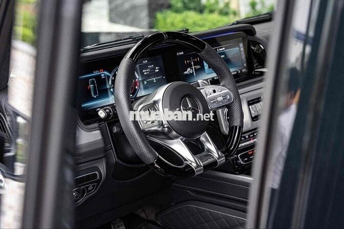Mercedes Benz G63 AMG - 2023 5000 km Bank