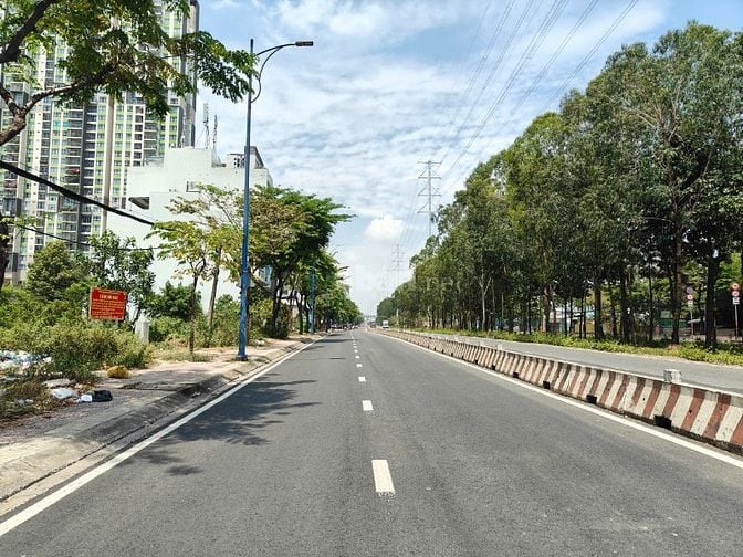 Cho thuê đất mặt tiền Đồng Văn Cống dự án Huy Hoàng, 