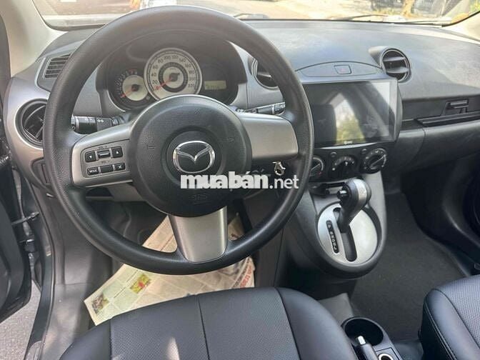 Mazda 2 2012 1.5 AT - 83000 km