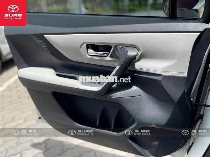 Toyota Veloz Cross 2023 - bảo hành hãng Toyota