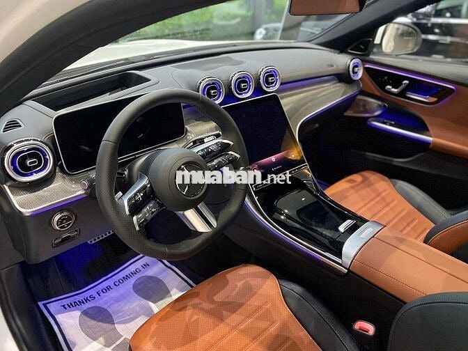 Mercedes Benz C Class 2025 C300 AMG