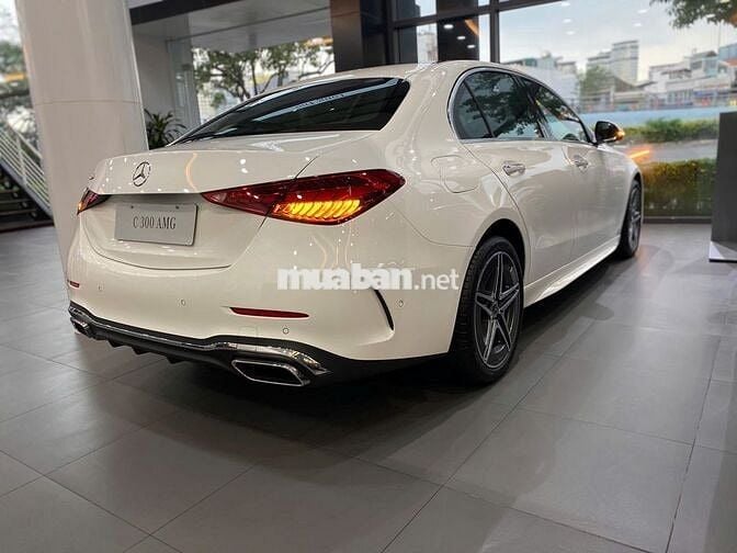 Mercedes Benz C Class 2025 C300 AMG