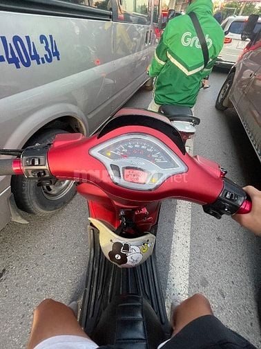 Cần bán xe Vespa chính chủ 2020