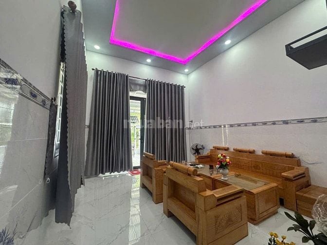 Nhà mới xây 5x25 có thổ cư. gần chợ, ủy ban. 1,19 tỷ 