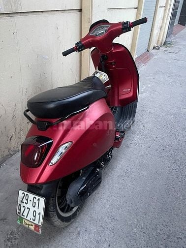Cần bán xe Vespa chính chủ 2020