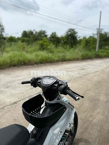 em cần bán xe exciter siêu lước mới keng
