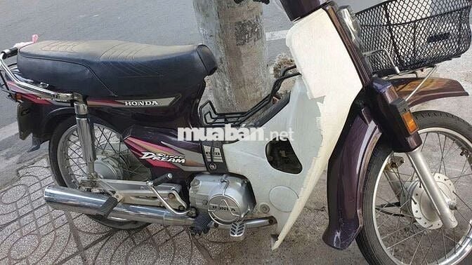 Honda Dream chính chủ zin xịn xò