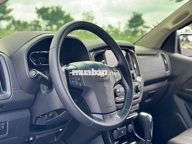 Chevrolet Traiblazer 2019 2 cầu 599tr còn TL