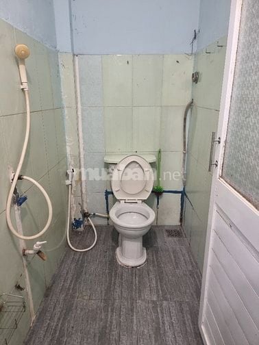 Cho thuê nhà chính chủ nguyên căn